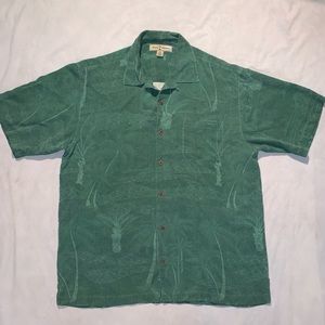 Tommy Bahama 100% silk Hawaiian shirt